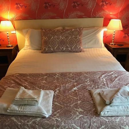 The Halford Hotel Halford  ภายนอก รูปภาพ